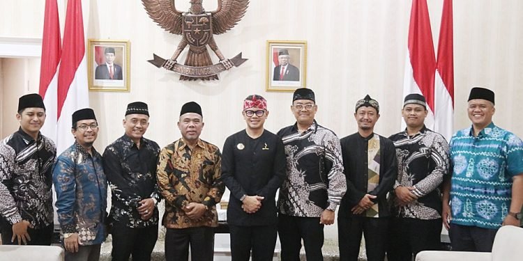 Audiensi dengan Walikota Bogor Bima Arya Sugiarto untuk Silaturrahim
