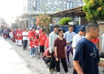 “Jalan Sehat Barokah”: Antusiasme Warga Komplek MBL Meriahkan HUT RI ke-78